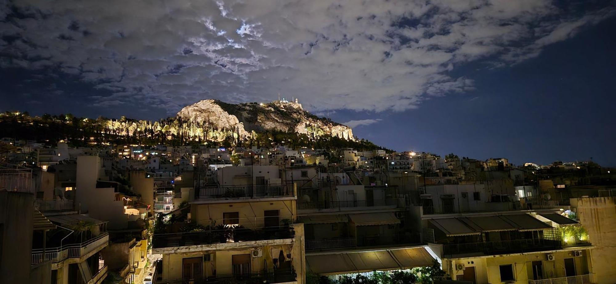 Lycabettus View *
